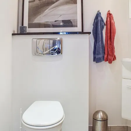 펜션 Stunning In With Wifi 길렐라이에